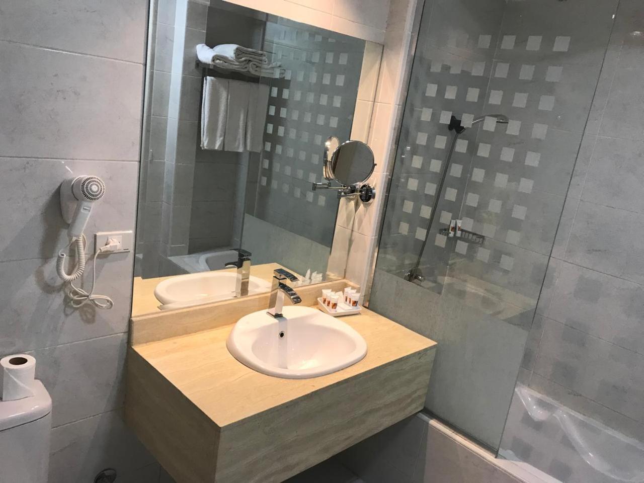 Marina Aqua Park Hotel Asszuán Kültér fotó